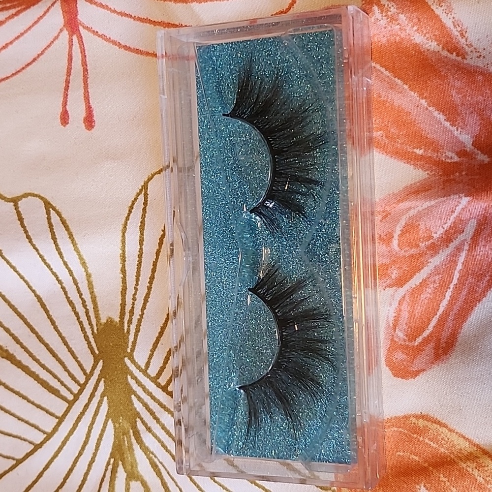 Long Lashes